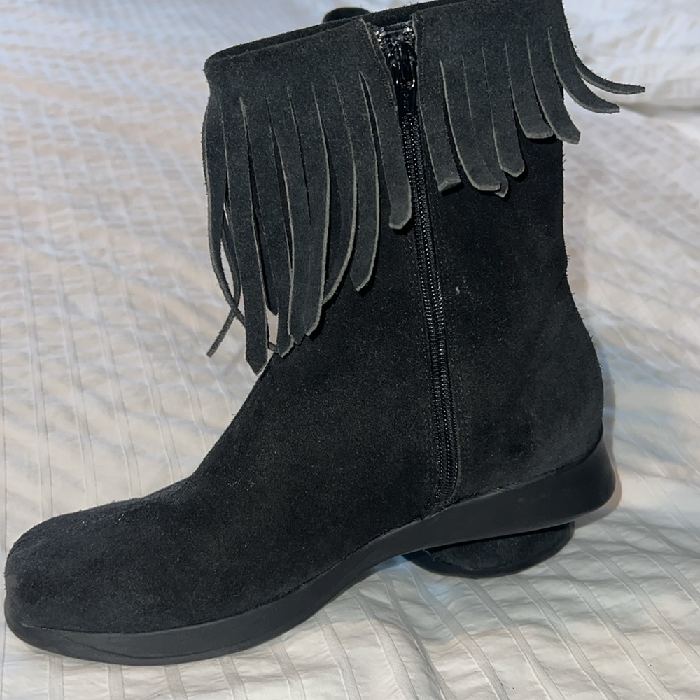 SUEDE FRINGED BOOTIE - Picture 4 of 8